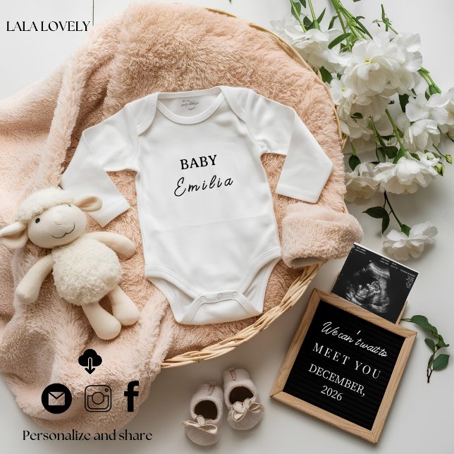 Minimalist neutral pregnancy announcement card meddelande (Skapare uppladdad)