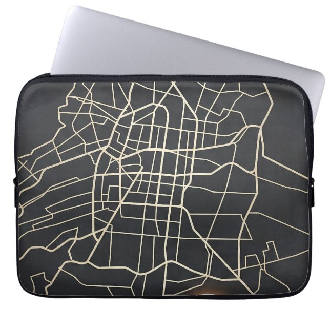 Minimalist NYC Soccer Map Pin Line Art Laptop Fodral (Framsidan)
