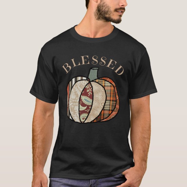Minimalist Patchwork Pumpkin Autumn Blessed Thanks T Shirt (Framsida)