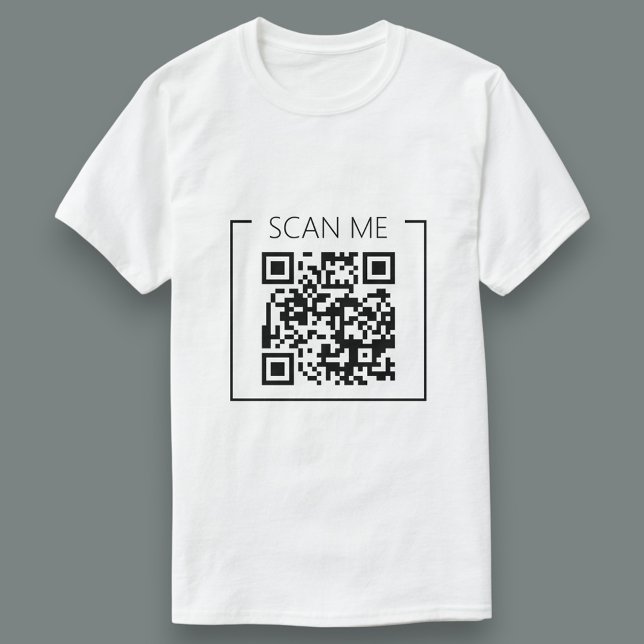 Minimalist QR Code Scan Me Business T Shirt (Skapare uppladdad)