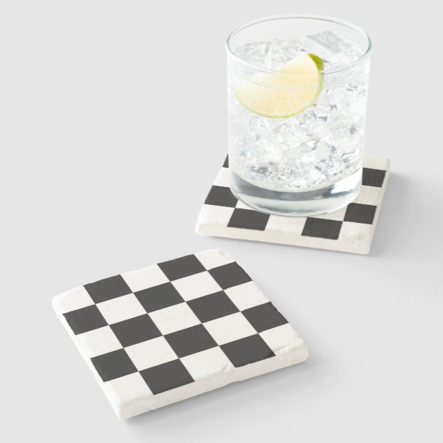 Minimalist Retro Checkered – Monochrome Streetwear Stenunderlägg (Sidan)