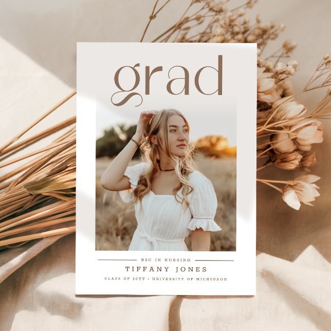 Minimalist RN Nurse Graduation Party Invitation Vykort (Skapare uppladdad)