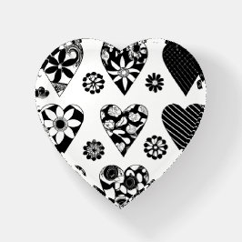 Minimalisthjärtan och blommor, svart och vit