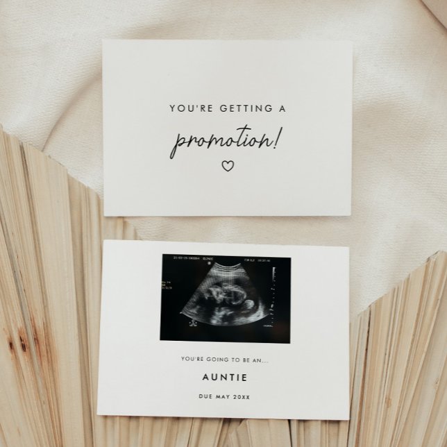 Minimalistic "Getting A Promotion" Baby Pregnancy Meddelande (Skapare uppladdad)