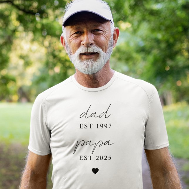 Minimalistisk Anpassningsbar för Pappa & Pappa EST T Shirt (Skapare uppladdad)