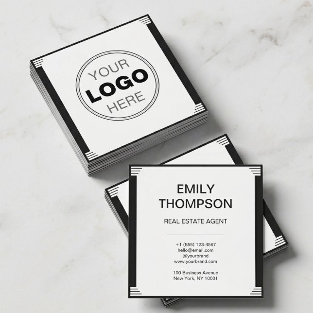 Minimalistisk Art Deco Svart Vitt Fyrkantigt Logot Visitkort (Minimalist Art Deco Square Business Card | Black and White Real Estate Branding)