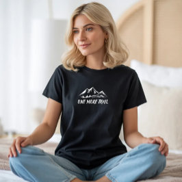 Minimalistisk Bergströja Enkel Linjedesign T Shirt