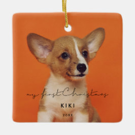 Minimalistisk bild av min första julklapp julgransprydnad keramik