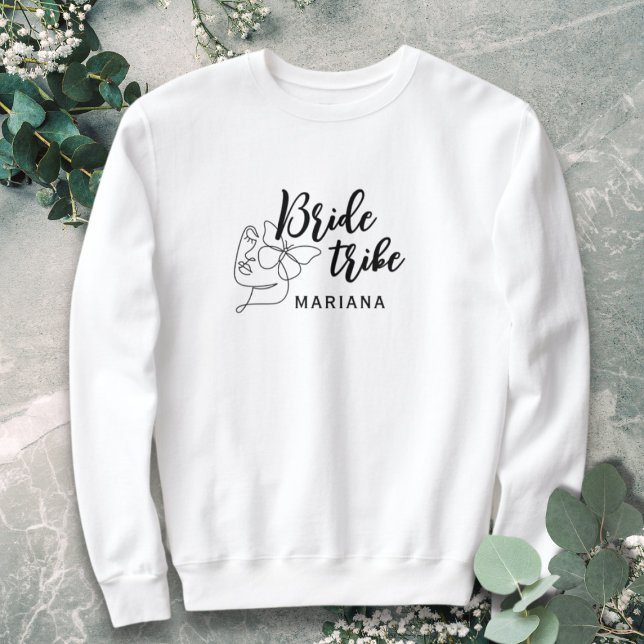 Minimalistisk bild i svart modern Bride-skript T Shirt (Skapare uppladdad)