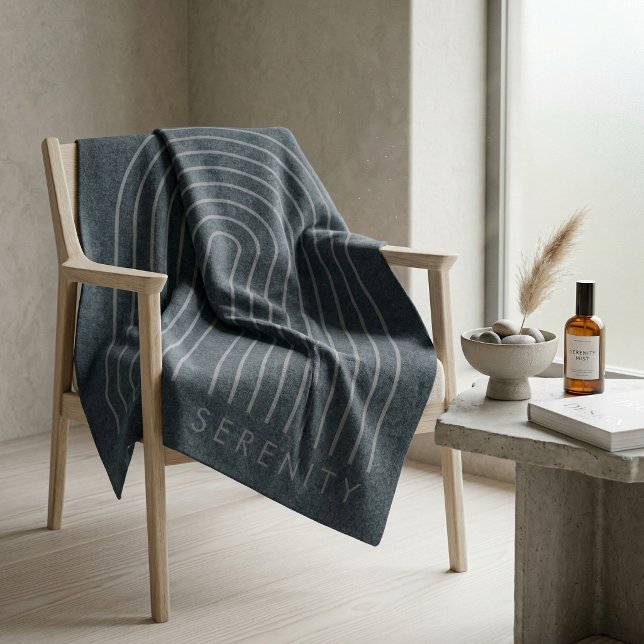 Minimalistisk Blå Koltråd Böjd Linje Konst Tyst Ly Fleecefilt (Minimalist Charcoal Blue Arch Line Art Quiet Luxury Serenity Throw Blanket
)