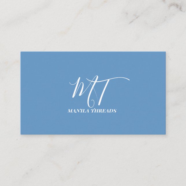 Minimalistisk blå och vit monogram skript affärs C Visitkort (Framsida)
