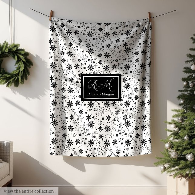 Minimalistisk blomstermönstrad filt med monogram i (Minimalist Floral Blanket Monogram Grey Hues Style)