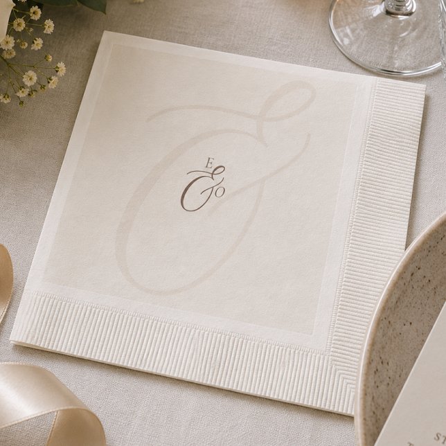 Minimalistisk Boho Kakaobrun Monogram Bröllop Pappersservett (Minimalist Boho Cocoa Brown Monogram Wedding Napkins)