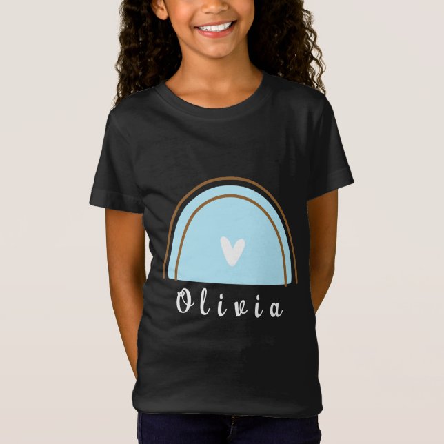 Minimalistisk Boho-regnbåge med Personlig Namn T Shirt (Framsida)