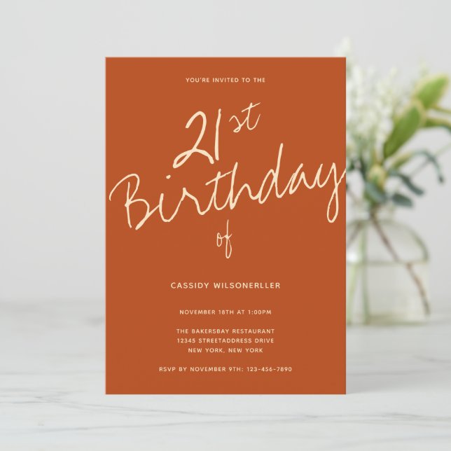 Minimalistisk bränd Orange 21:a födelsedag Inbjudningar (Stående Fram)