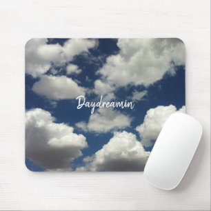 Minimalistisk Cloudy Blå himmel Daydreamin Typogra Musmatta