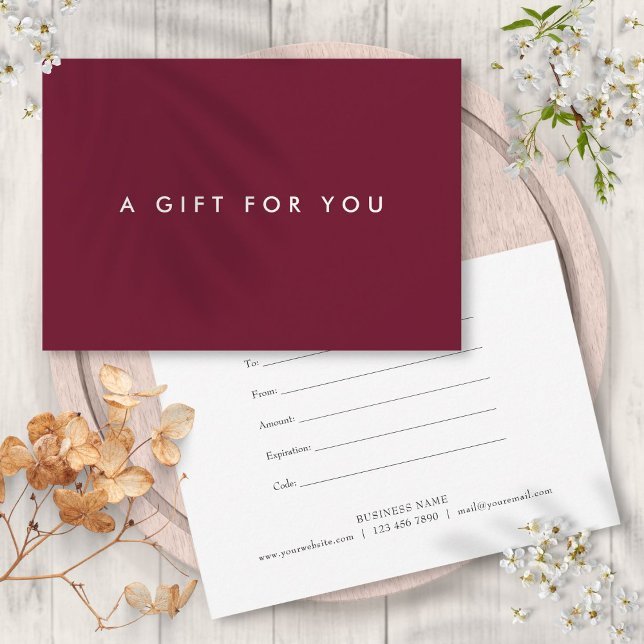 Minimalistisk djärv burgunderröd presentkort (Minimalist Bold Burgundy Gift Certificate)