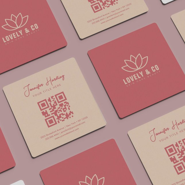 Minimalistisk Dusty Rose Cream Skönhet QR-kod Fyrkantigt Visitkort (Skapare uppladdad)