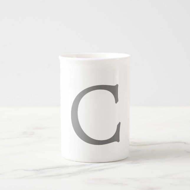 Minimalistisk Elegant Klassiskt monogram initialt  Benporslin Mugg (Framsidan)