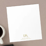 Minimalistisk Elegant Monogram Mörk Red Guld Snygg Anteckningsblock<br><div class="desc">Anteckningsblocket med Anpassningsbar Minimalist Elegant Monogram Mörk Maroon Red Guld Snyggt är ett lyxigt och sofistikerat tillägg till din arbetsyta.</div>