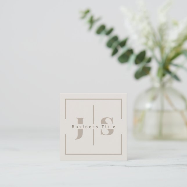 Minimalistisk Elegant Monogram Pro Affärsvisitkort Fyrkantigt Visitkort (Stående Fram)