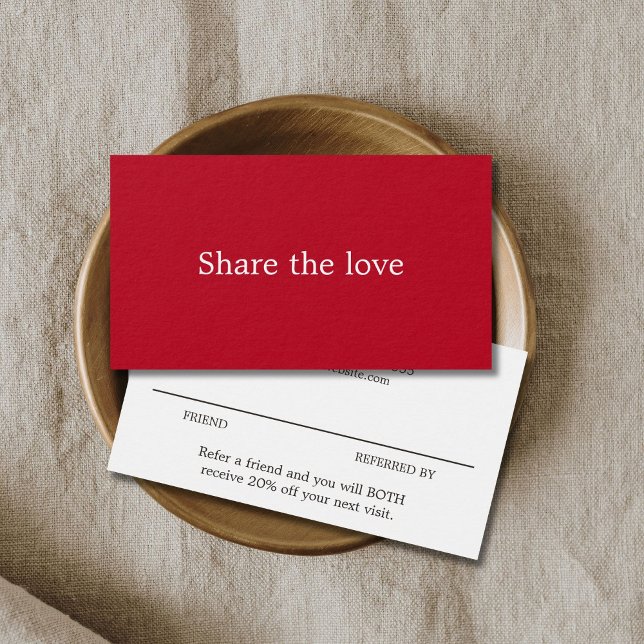 Minimalistisk Elegant Red White Beauty Salon Visitkort (Skapare uppladdad)