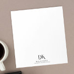 Minimalistisk Elegant, svart, modern Snyggt Anteckningsblock<br><div class="desc">Utformningen av Monogram Black Modern Snyggt-Anteckningsblocket med minimalistisk Elegant är ett lyxigt och sofistikerat tillägg till din arbetsyta.</div>