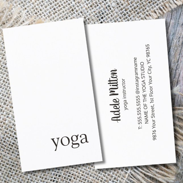 Minimalistisk Elegant Svart Vit Yoga Instruktör Visitkort (Skapare uppladdad)