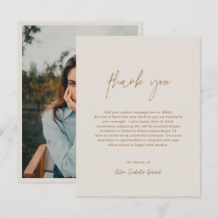 Minimalistisk Elegant: Taupe Foto Modern Funeral Tack Kort