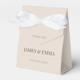 Minimalistisk Elegant Typografi Mjuk Latte Presentaskar