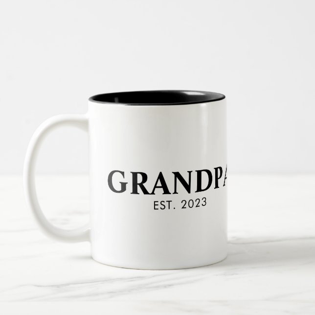 Minimalistisk Enkel Text Farfar Grundad År Två-Tonad Mugg (Vänster)