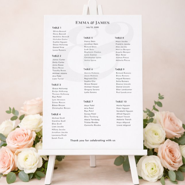 Minimalistisk et-tecken-bröllop | 10 Bordplan Poster (Modern wedding stationery set featuring invitations, RSVP cards, and a floral seating chart display.)