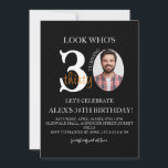 Minimalistisk evite Birthday 30th, Manar Digital 3 Inbjudningar<br><div class="desc">Minimalistisk evite Birthday 30th,  Manar Digital 30th Inbjudan med Photo,  evite Birthday for Man,  Black Guld,  Electronic,  Editable</div>