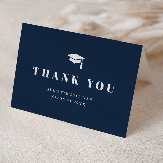 Minimalistisk examen med mössa och tofs tack kort (Simple, elegant type non photo folded graduation thank you note cards.)