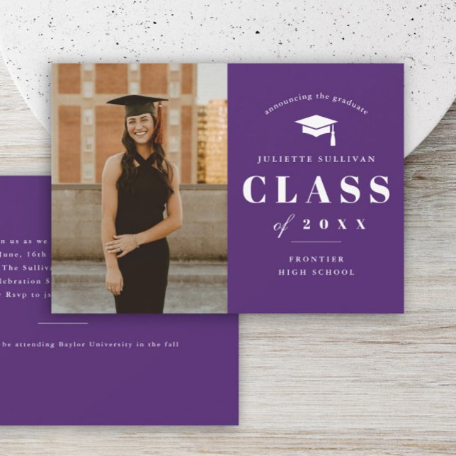 Minimalistisk examensfest med foto inbjudningar (Purple Photo Graduation Invitation Announcement Card.)