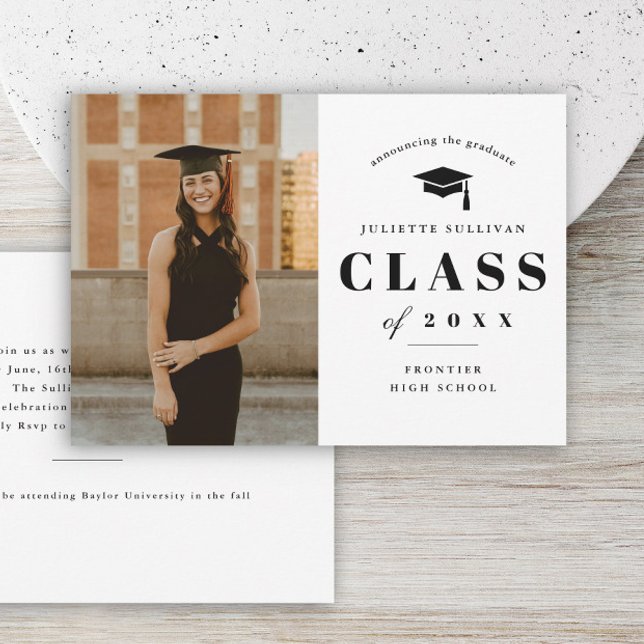 Minimalistisk examensfest med foto inbjudningar (Black and white photo graduation invitation announcement card.)