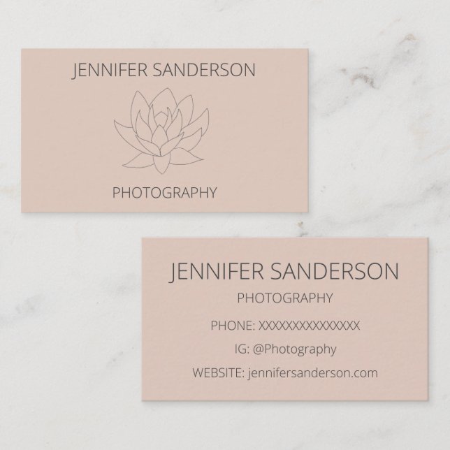 Minimalistisk foto av elegant Peach Lotus Flower Visitkort (Fram/baksida)