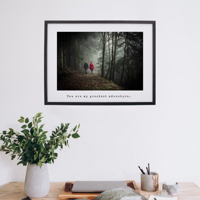 Minimalistisk foto- och skrivmaskin-rubrik poster (Skapare uppladdad)