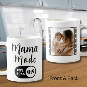 Minimalistisk fotomamma Est År Mamma-läge PÅ Kaffemugg