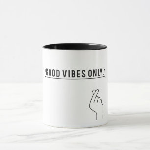 Minimalistisk "Good Vibes Only" Motivational Coffe Mugg