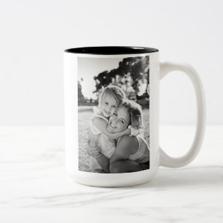 Minimalistisk grattis på födelsedagen mamma Två-Tonad mugg