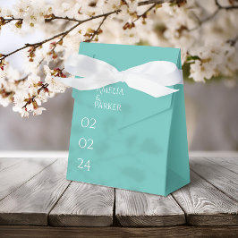 Minimalistisk grön presentbox för bröllopsgäster presentaskar
