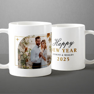 Minimalistisk guld julbröllopsfoto kaffemugg
