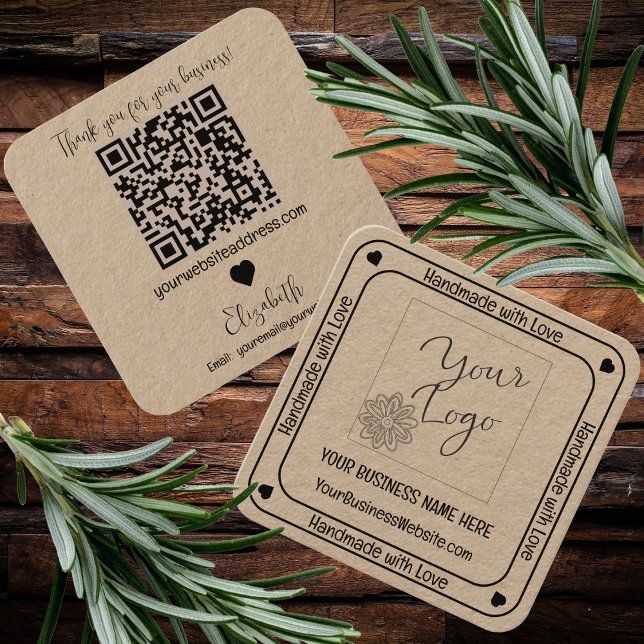 Minimalistisk handdator med Kärlek Business QR-kod Fyrkantigt Visitkort (Minimalist Handmade with Love Hearts Crafting Business QR Code Square Kraft Business Card)