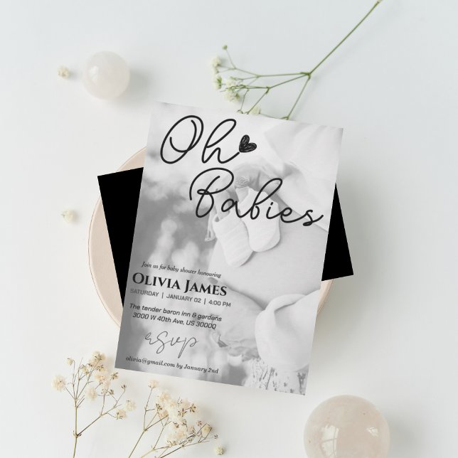 Minimalistisk handskriven twillingar för babydusch inbjudningar (Skapare uppladdad)