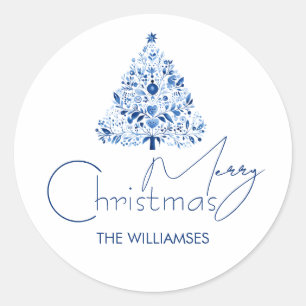 Minimalistisk Hygge White och Blue Julgran Runt Klistermärke