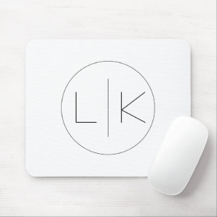Minimalistisk Initialer för Elegant i svartvitt Musmatta