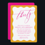 MINIMALISTISK Kalligrafivåg 30:e party rosa gult Inbjudningar<br><div class="desc">genom kat masard / WWW.SIMPLYSWEETPAPERIE.COM Kärlek,  men vill se vissa förändringar - ett annat färg-schema,  produkt,  foto eller anpassad för ett annat tillfälle - inga bekymmer bara kontakta mig,  kat@simplysweetPAPERIE.com Jag är lycklig för att hjälpa till!</div>