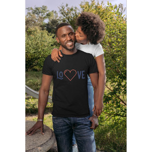 Minimalistisk KÄRLEK hjärttypografi Alla hjärtans T Shirt