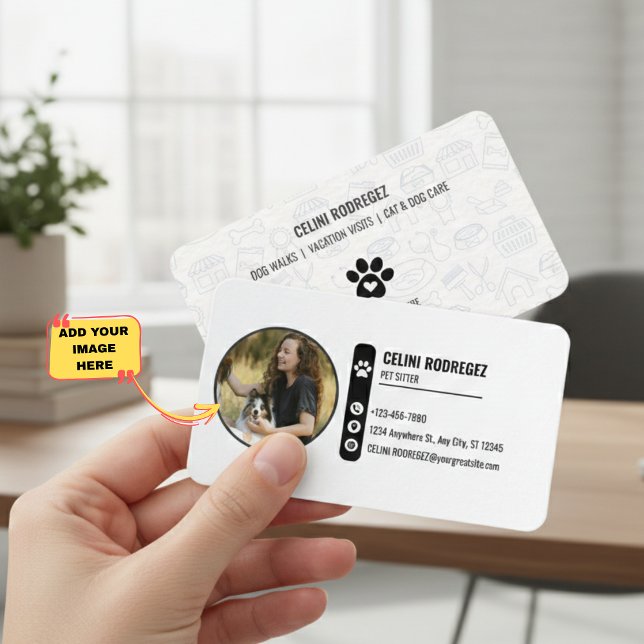 Minimalistisk Klöavtryck Husdjur Sittande Affärsko Visitkort (Minimalist Paw Print Pet Sitting Business Card with Photo and Social Media Details)